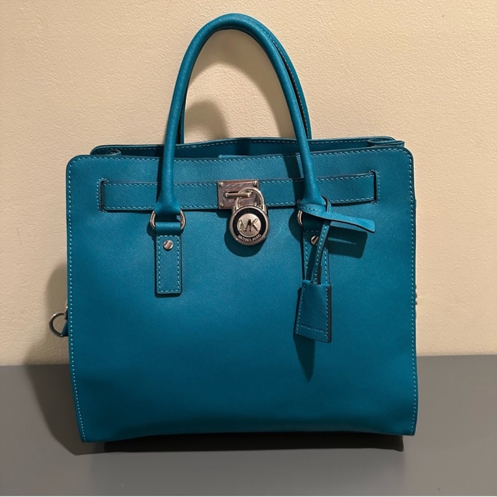 Michael Kors Large Hamilton Saffiano
Leather Aqua (Teal) Handbag.
